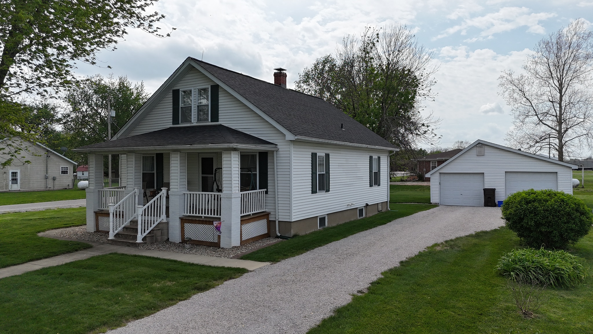 Read more about the article Why Do Shingles Blow Off During High Winds? Understanding Roof Vulnerability and What You Can Do